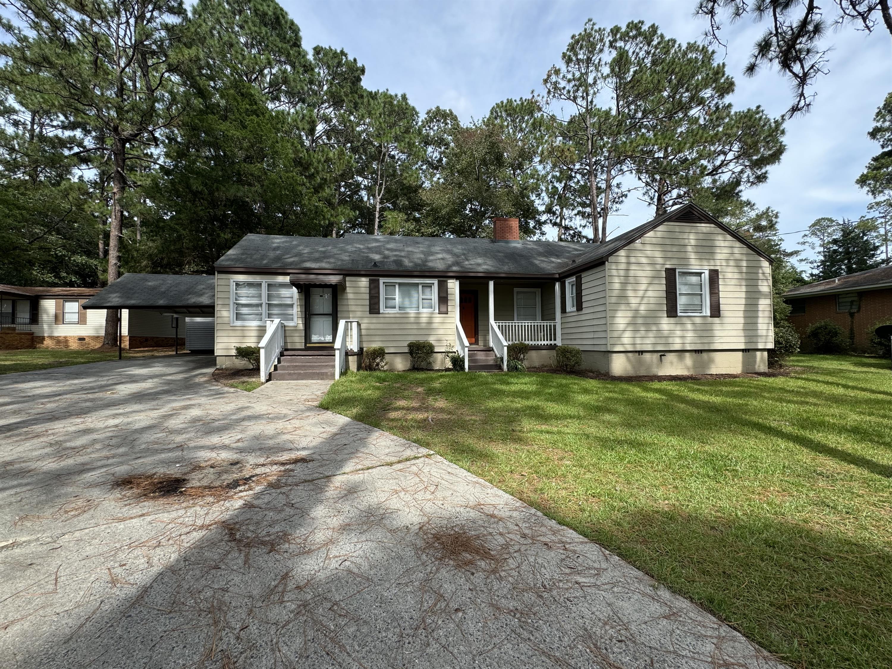 Property main image